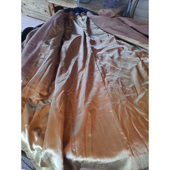 JG Hook Signatures Sz 10 100% Pure Wool Brown Coat Heavy Velvet Trim Vintage - Picture 6 of 7